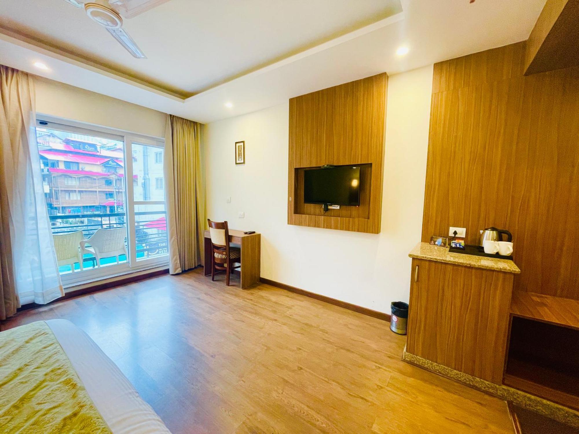 Отель Simsa Heights Manali Экстерьер фото