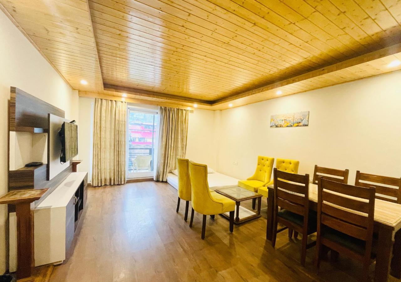 Отель Simsa Heights Manali Экстерьер фото